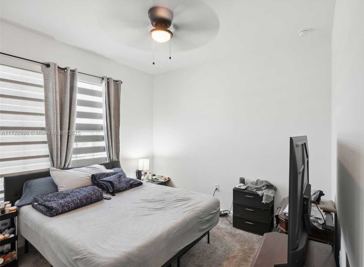 Small Image of 11162 ADDISON LAKE CIR, Fort Myers Number 17