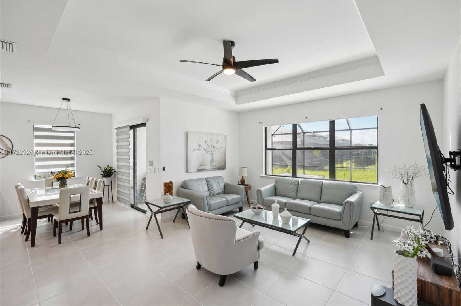 Small Image of 11162 ADDISON LAKE CIR, Fort Myers Number 9