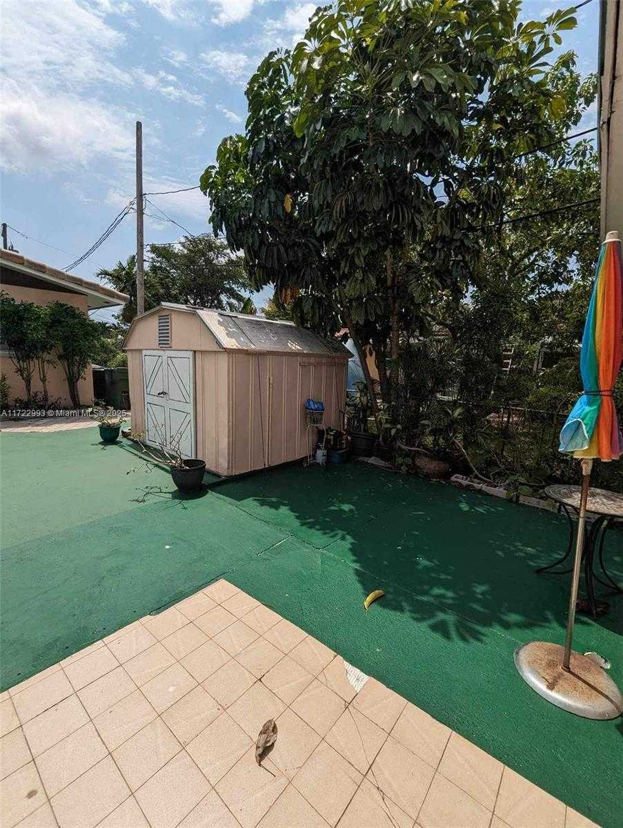 Small Image of 3740 WEST 5TH CT, Hialeah Number 5
