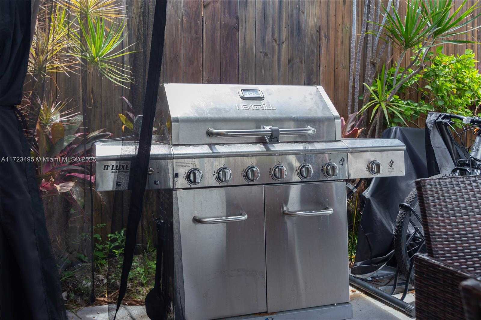 Small Image of 7549 ADVENTURE AVE, North Bay Village Number 28