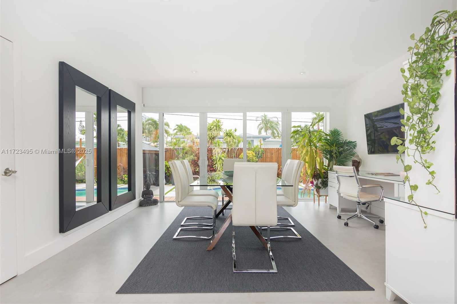 Small Image of 7549 ADVENTURE AVE, North Bay Village Number 29