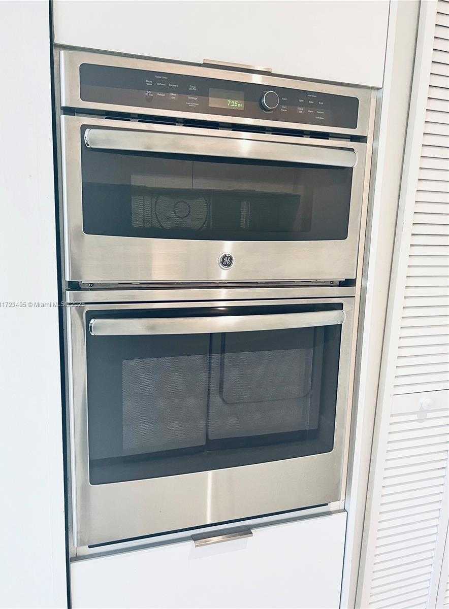 Small Image of 7549 ADVENTURE AVE, North Bay Village Number 45