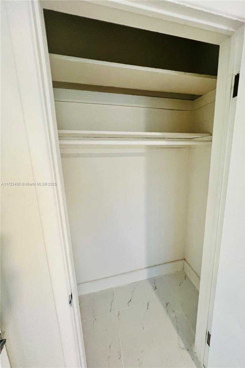 Small Image of 7549 ADVENTURE AVE, North Bay Village Number 75