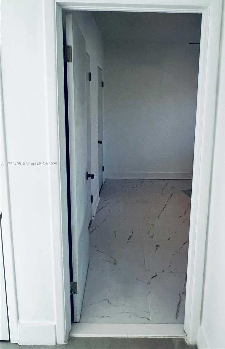 Small Image of 7549 ADVENTURE AVE, North Bay Village Number 77