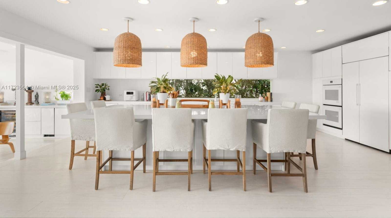Small Image of 1065 NORTH SHORE DR, Miami Beach Number 10