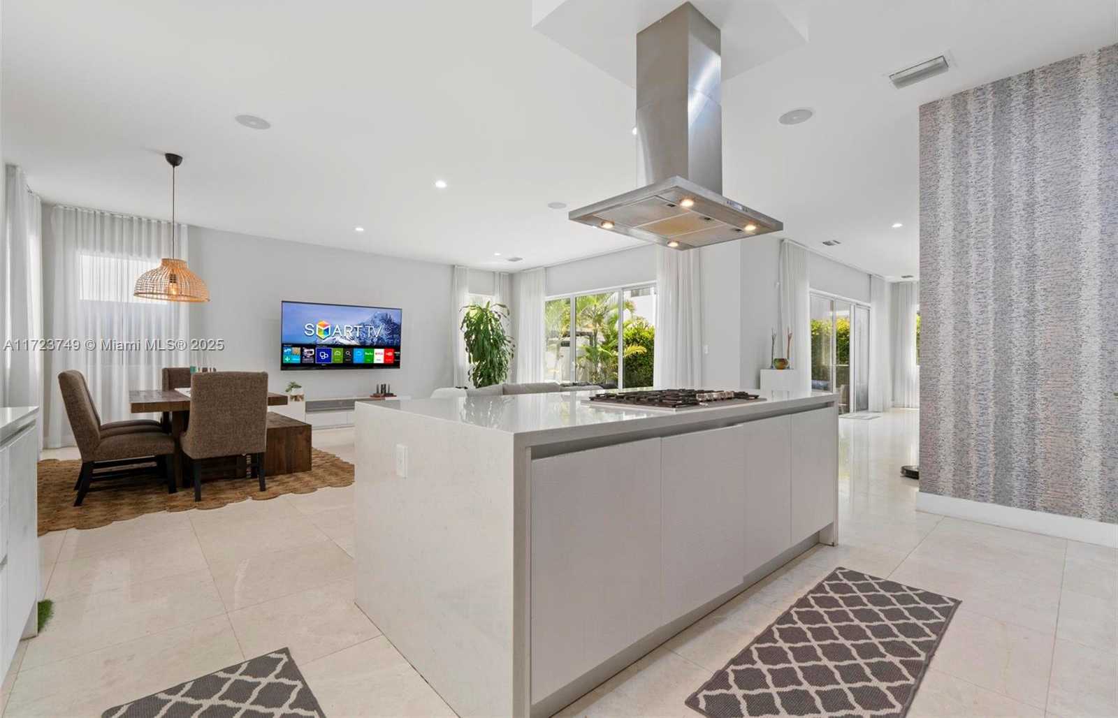 Small Image of 7457 NORTH WEST 101ST AVE, Doral Number 22