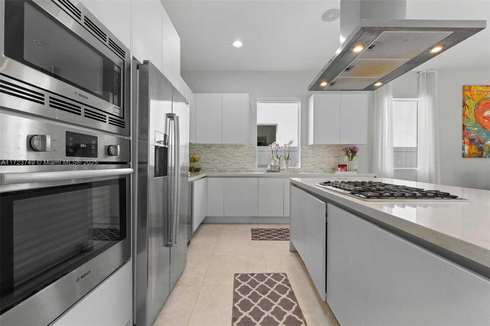 Small Image of 7457 NORTH WEST 101ST AVE, Doral Number 23