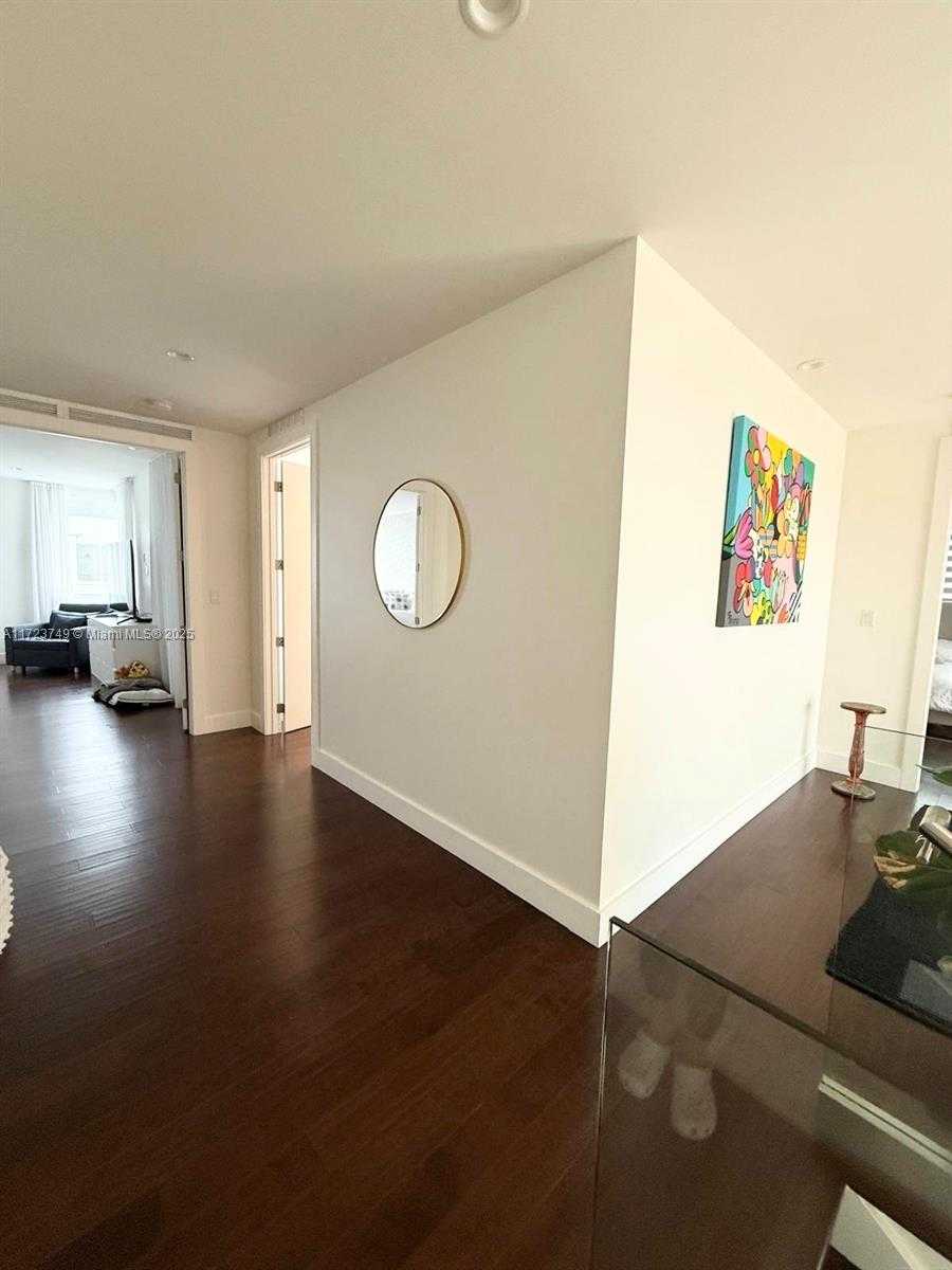 Small Image of 7457 NORTH WEST 101ST AVE, Doral Number 42
