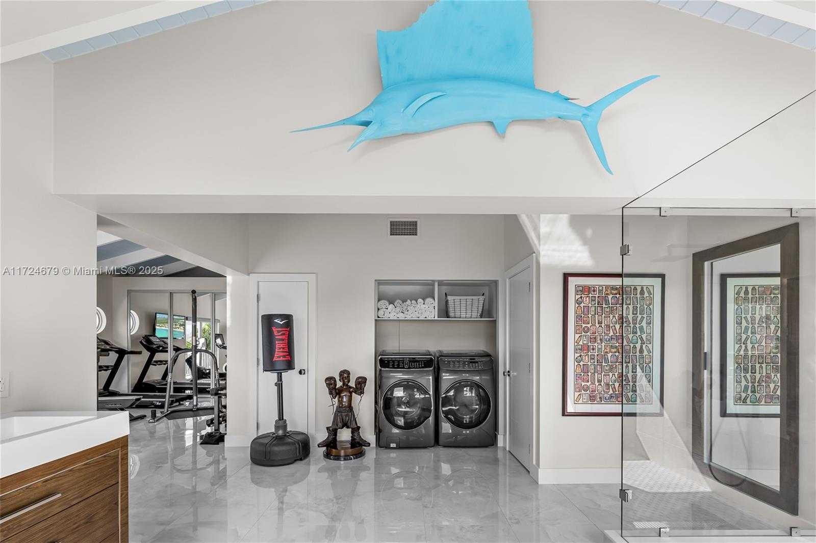 Small Image of 186 BAYVIEW DR, Islamorada Number 37