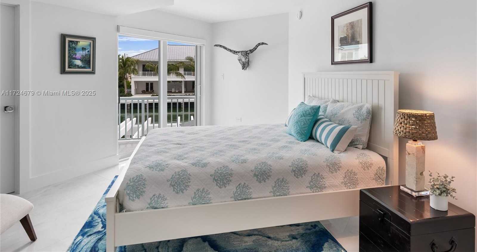 Small Image of 186 BAYVIEW DR, Islamorada Number 48