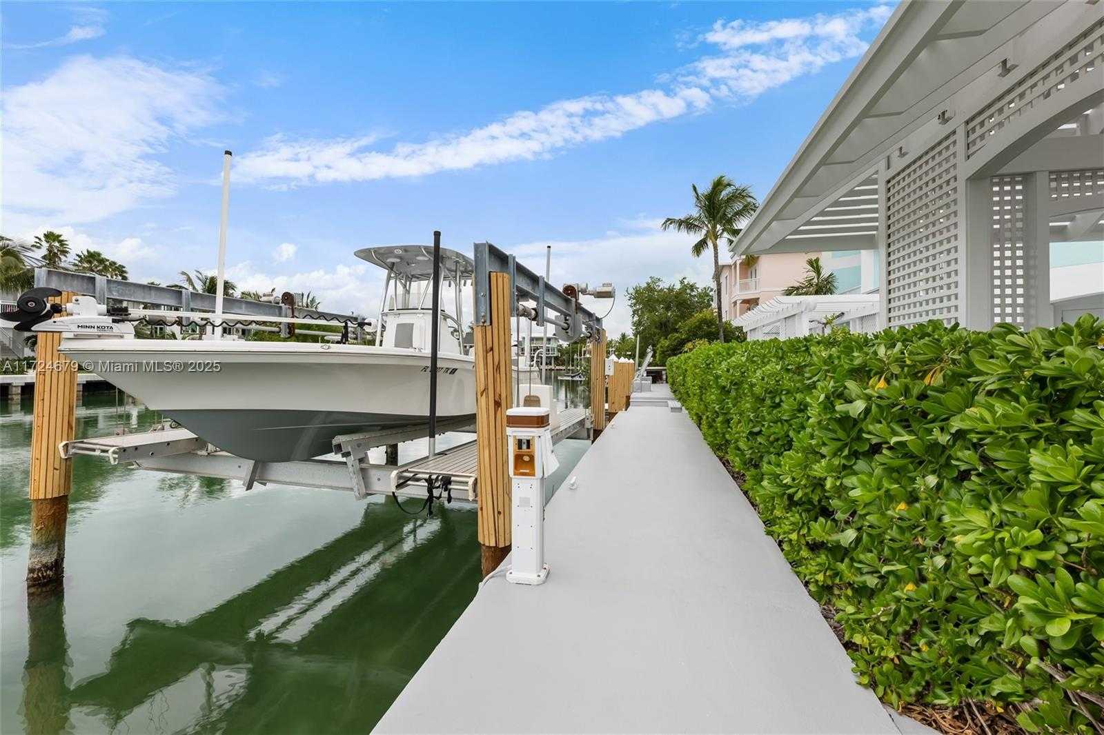 Small Image of 186 BAYVIEW DR, Islamorada Number 63