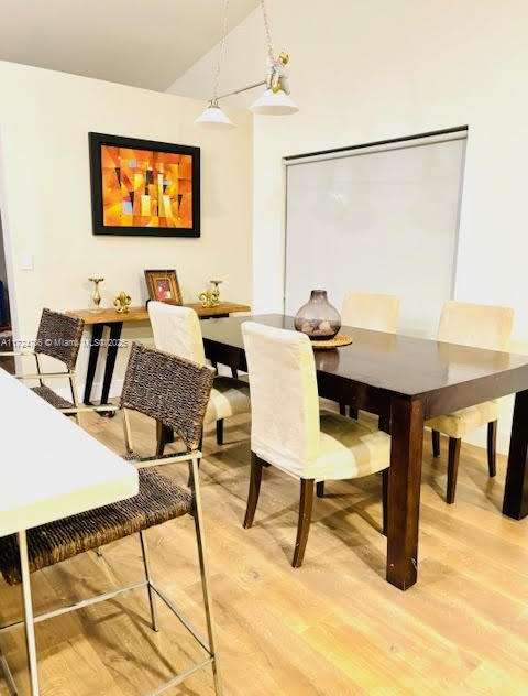Small Image of 4357 MAGNOLIA RIDGE DR, Weston Number 21