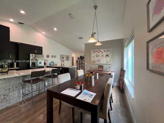 Small Image of 4357 MAGNOLIA RIDGE DR, Weston Number 70