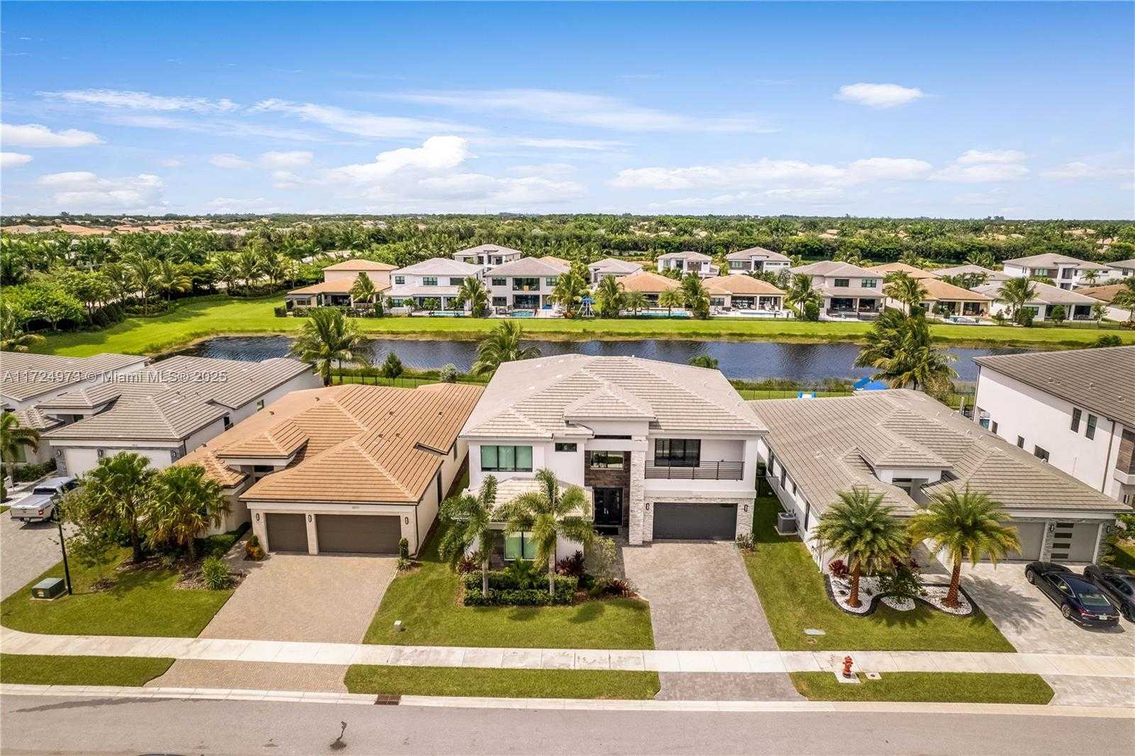 Small Image of 8853 NEW RIVER FALLS RD, Boca Raton Number 22