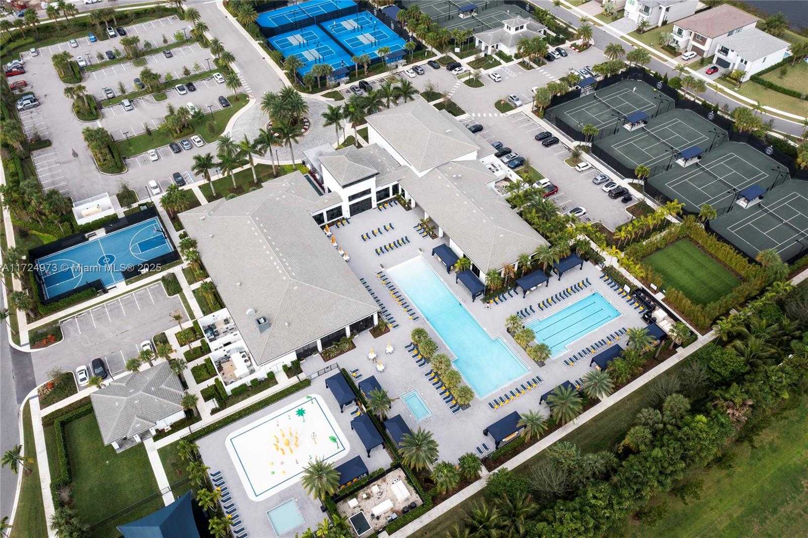 Small Image of 8853 NEW RIVER FALLS RD, Boca Raton Number 25