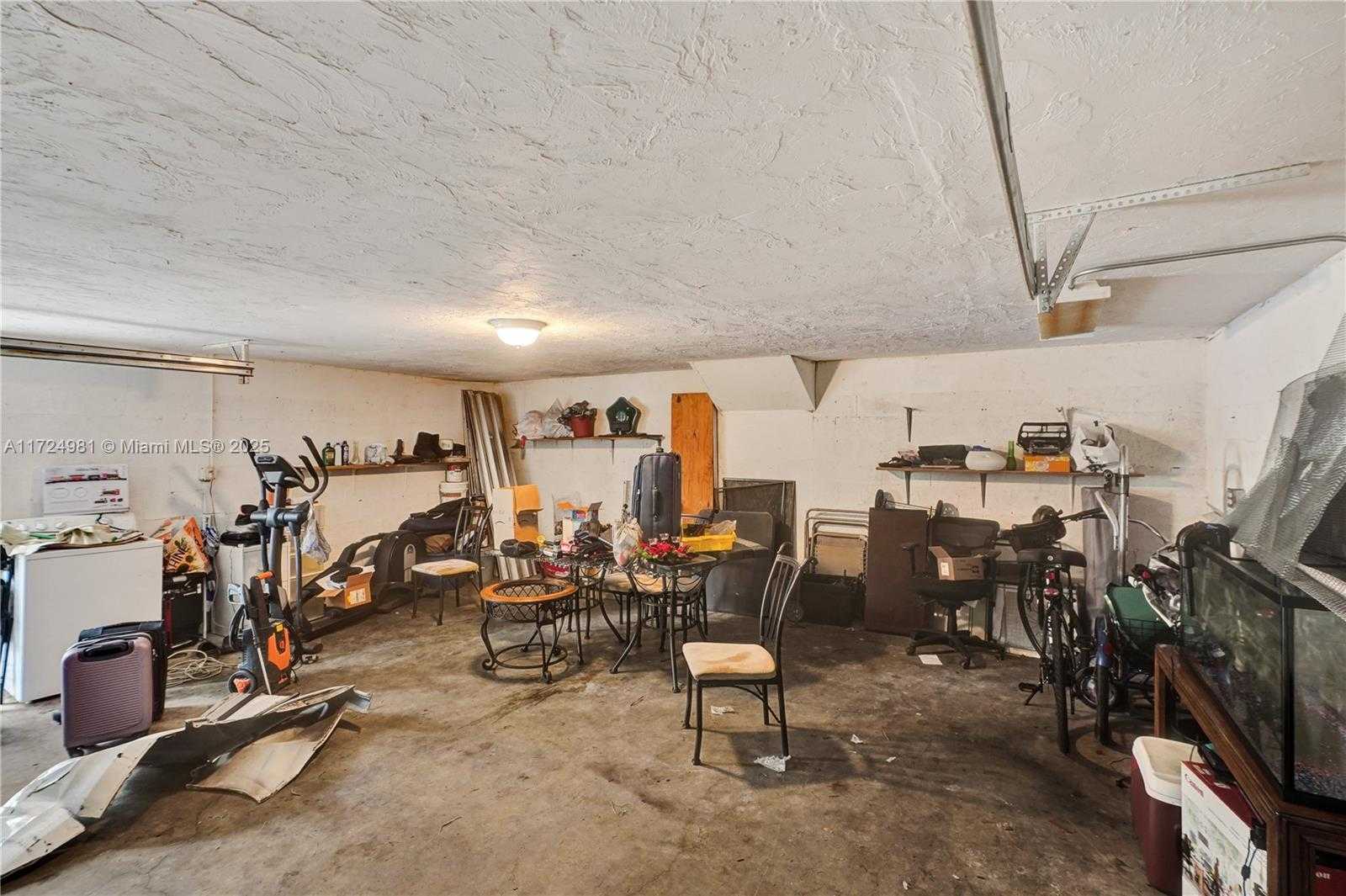 Small Image of 21812 SOUTH WEST 98TH PL, Cutler Bay Number 46