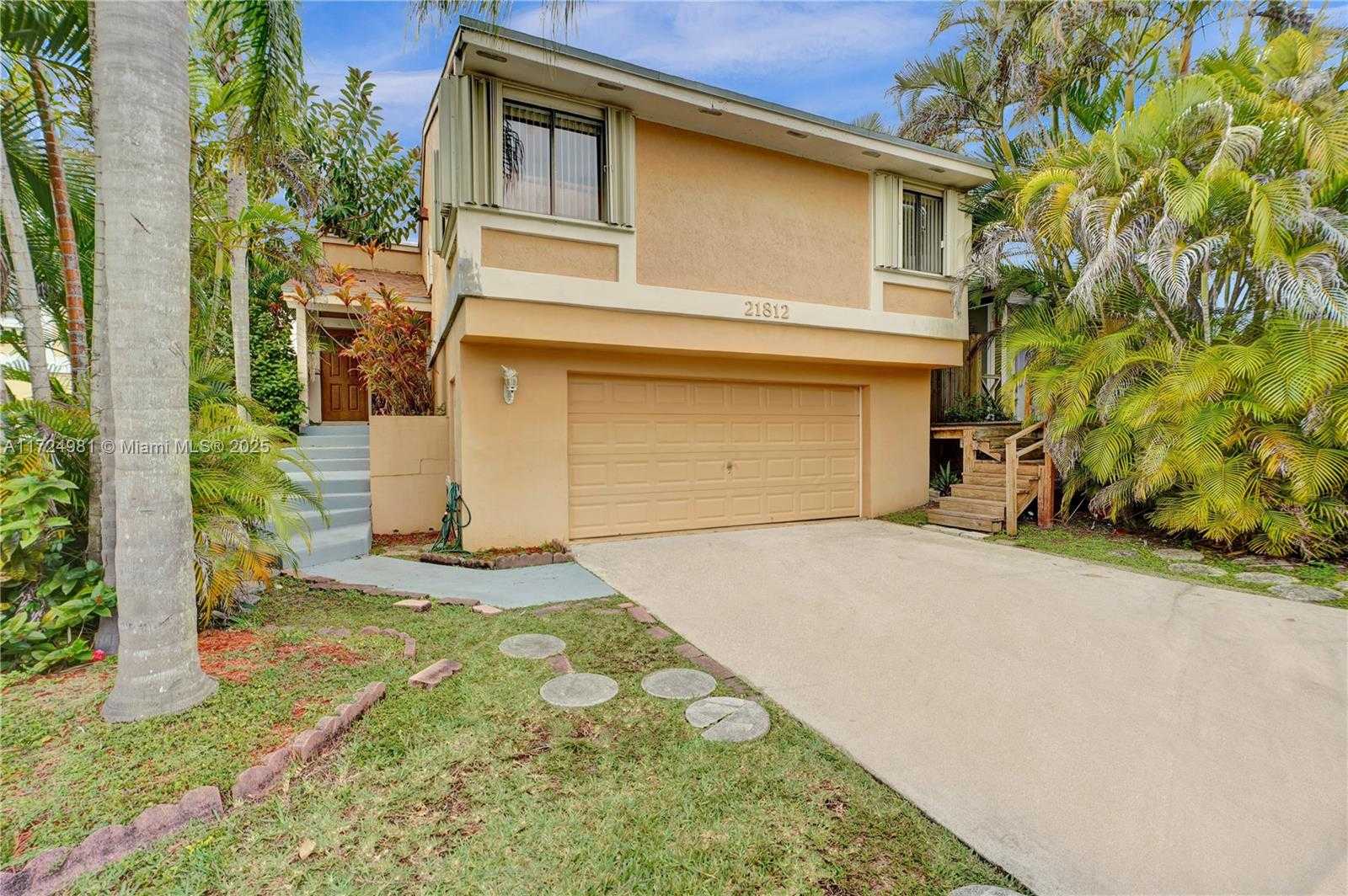 Small Image of 21812 SOUTH WEST 98TH PL, Cutler Bay Number 49