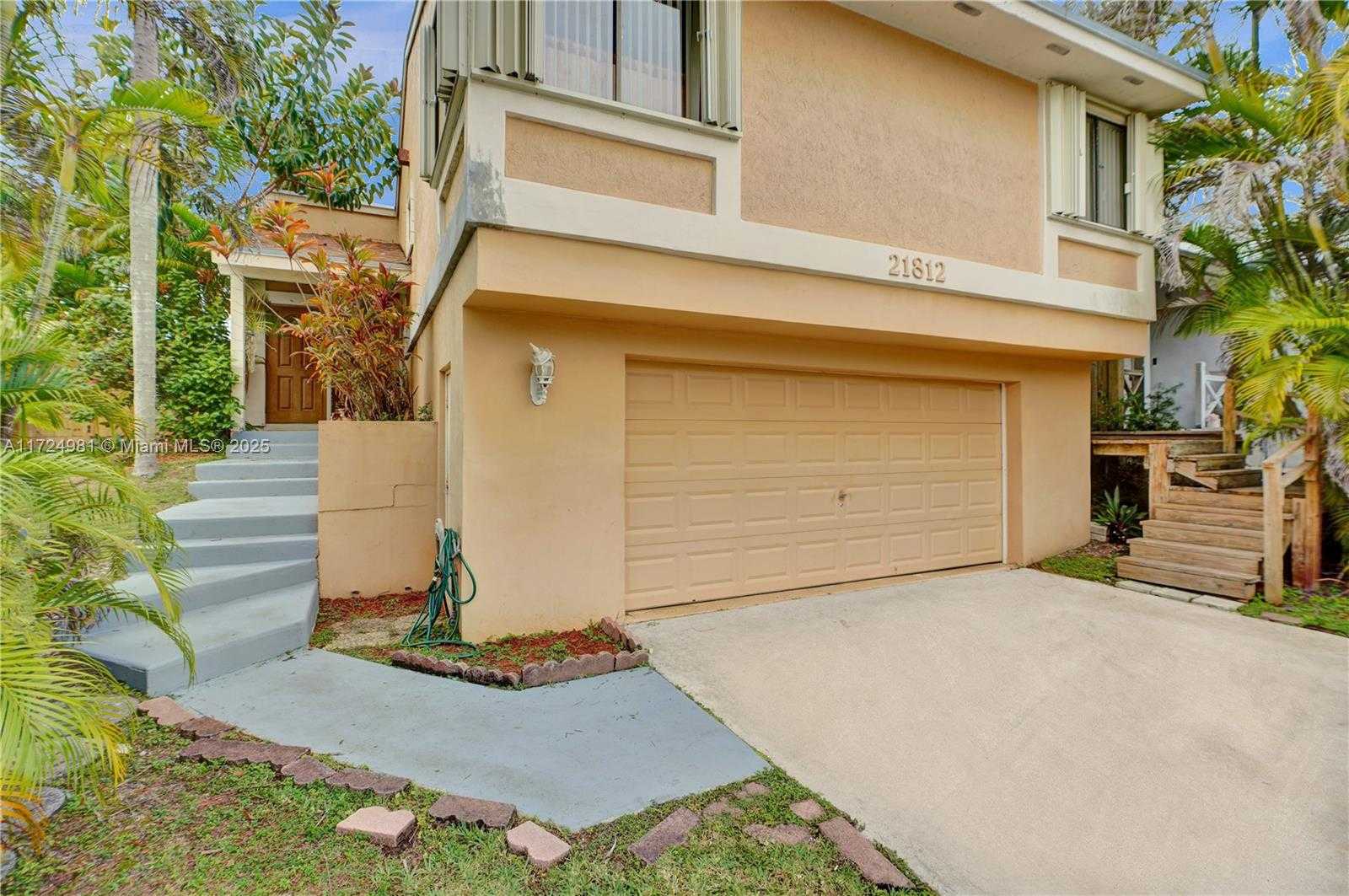 Small Image of 21812 SOUTH WEST 98TH PL, Cutler Bay Number 50