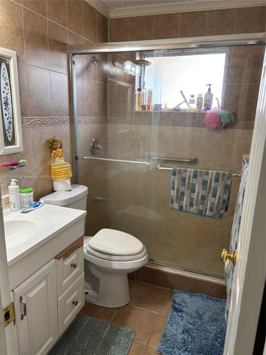 Small Image of 8471 NORTH WEST 16TH ST, Pembroke Pines Number 11