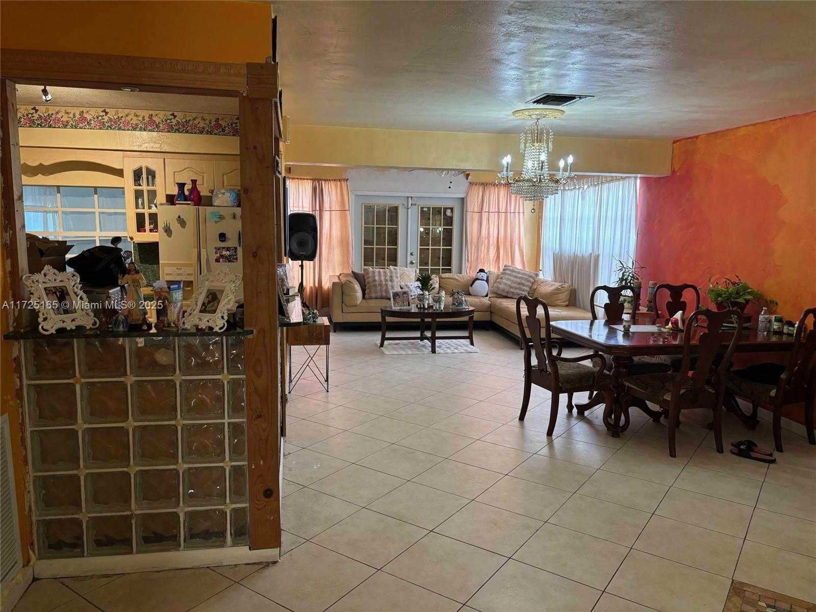 Small Image of 8471 NORTH WEST 16TH ST, Pembroke Pines Number 5