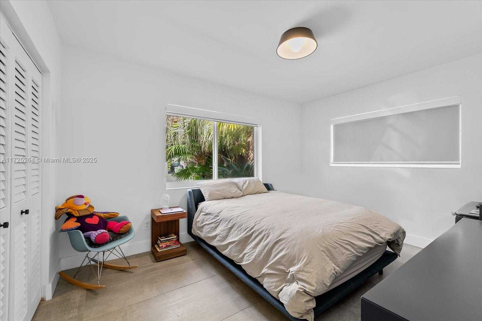 Small Image of 2104 NORTH EAST 124TH ST, North Miami Number 11