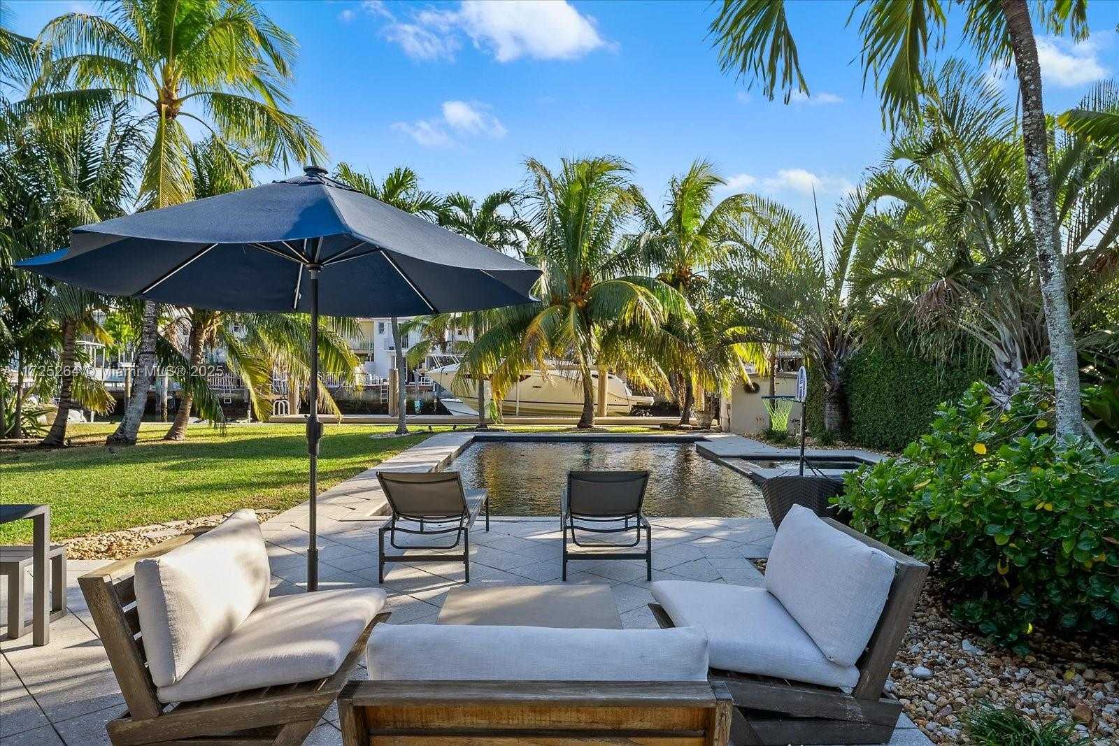 Small Image of 2104 NORTH EAST 124TH ST, North Miami Number 15