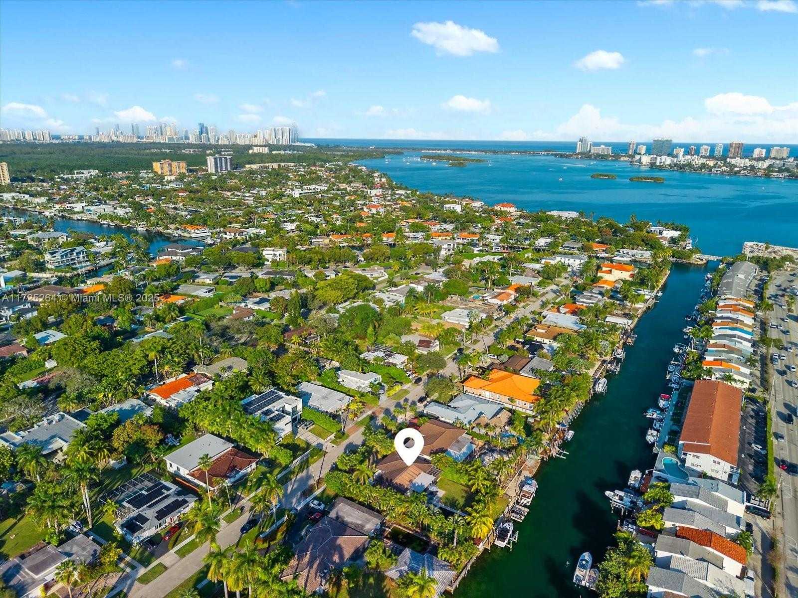 Small Image of 2104 NORTH EAST 124TH ST, North Miami Number 20