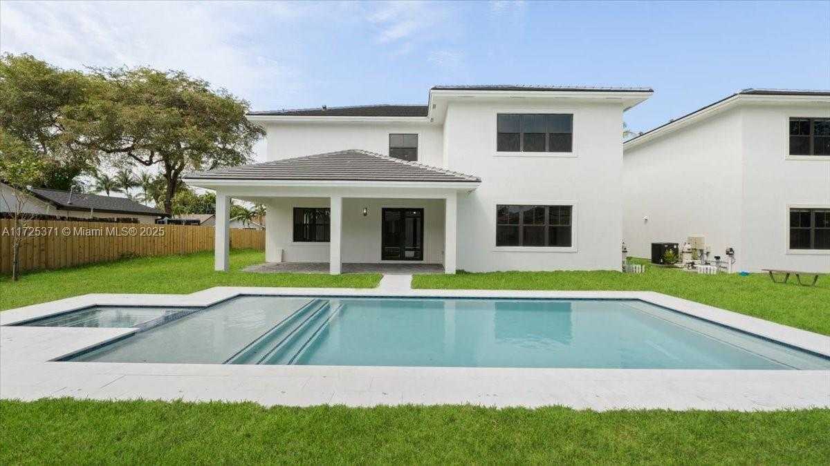 Small Image of 15875 SOUTH WEST 90TH AVE, Palmetto Bay Number 10