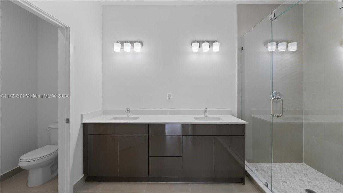 Small Image of 15875 SOUTH WEST 90TH AVE, Palmetto Bay Number 9
