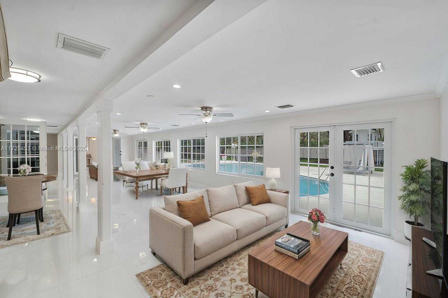 Small Image of 13000 OLD CUTLER RD, Pinecrest Number 22