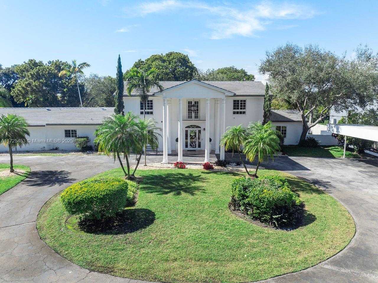 Small Image of 13000 OLD CUTLER RD, Pinecrest Number 34