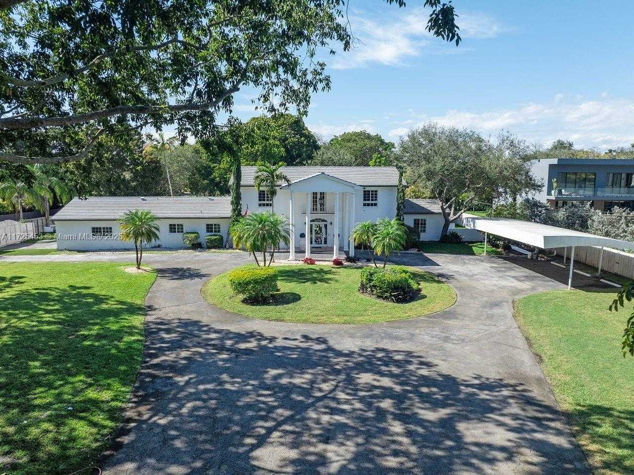 Small Image of 13000 OLD CUTLER RD, Pinecrest Number 38