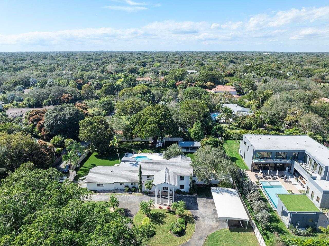 Small Image of 13000 OLD CUTLER RD, Pinecrest Number 41