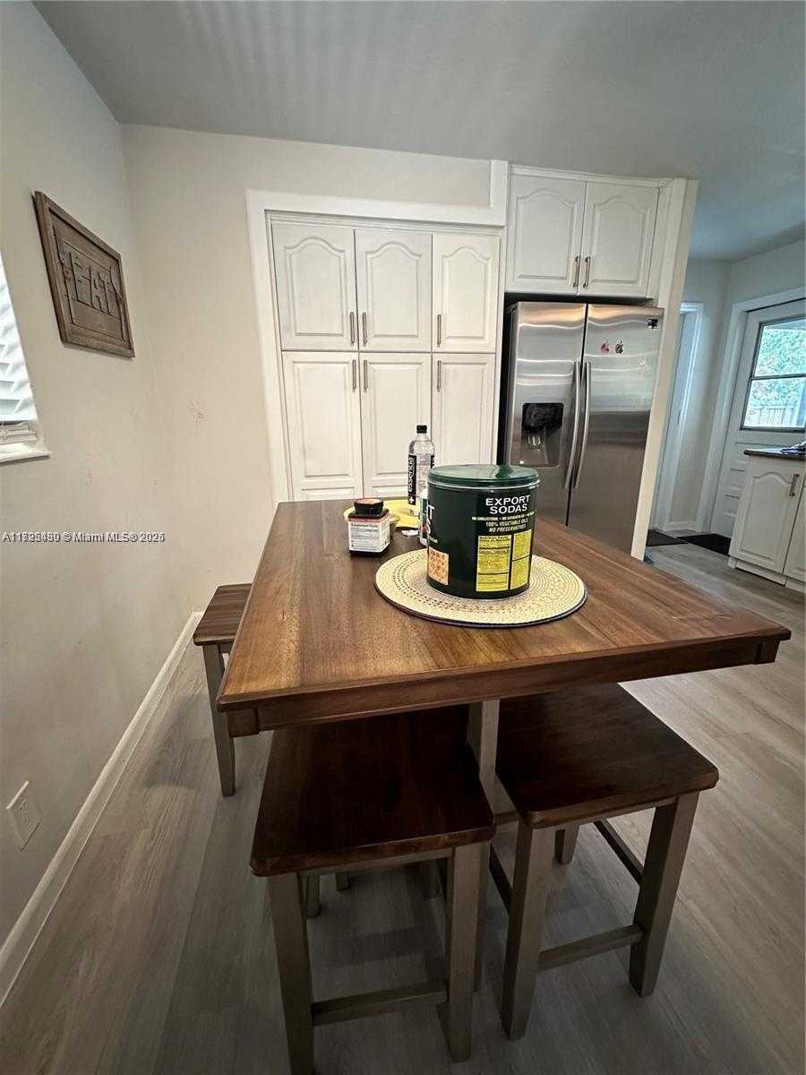Small Image of 5561 SOUTH WEST 2ND CT, Plantation Number 10