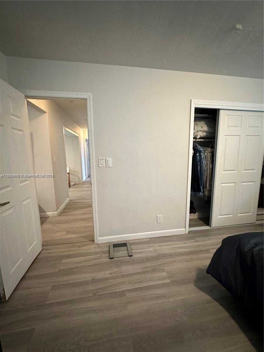 Small Image of 5561 SOUTH WEST 2ND CT, Plantation Number 15