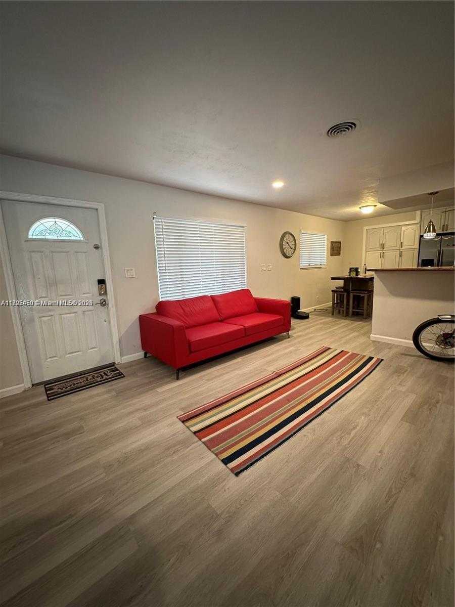 Small Image of 5561 SOUTH WEST 2ND CT, Plantation Number 5