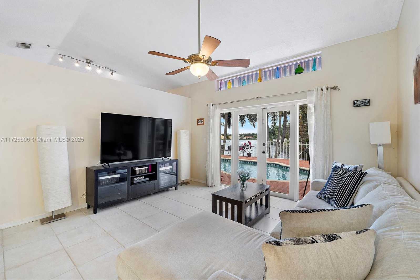 Small Image of 1921 SOUTH WEST 129TH TER, Miramar Number 37