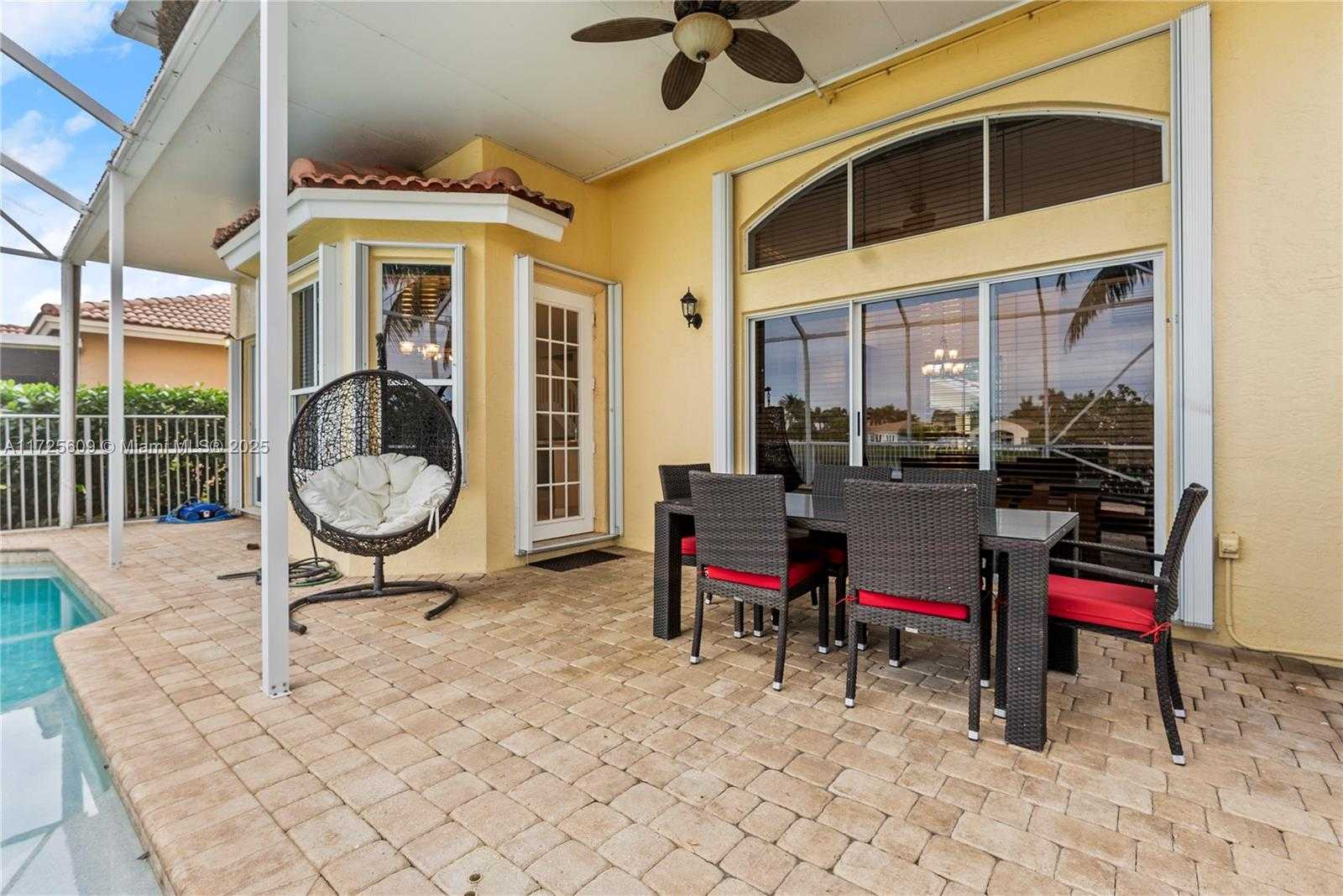 Small Image of 3482 COCO LAKE DR, Coconut Creek Number 42