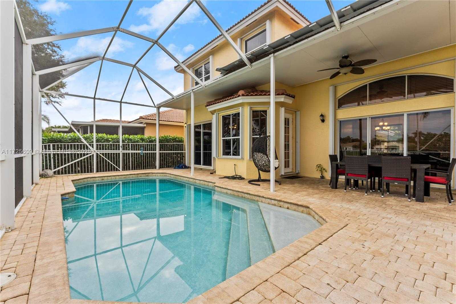 Small Image of 3482 COCO LAKE DR, Coconut Creek Number 44