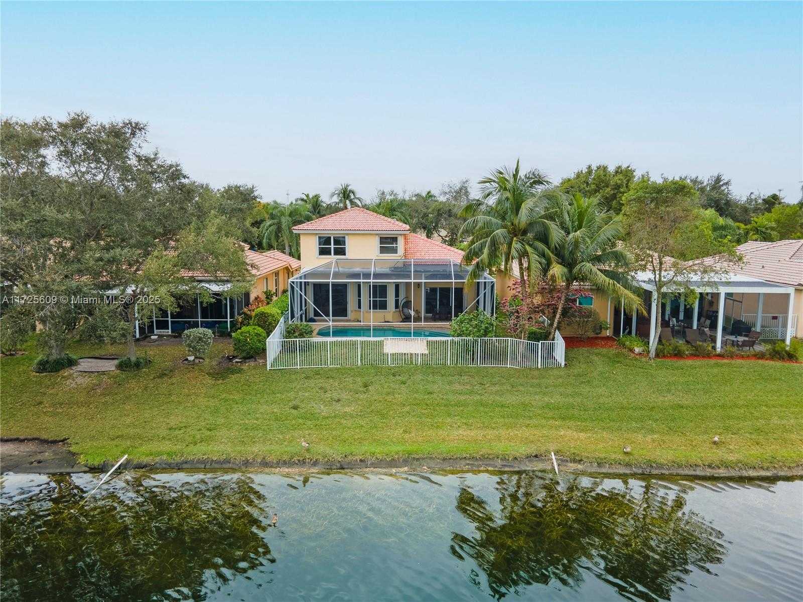 Small Image of 3482 COCO LAKE DR, Coconut Creek Number 49