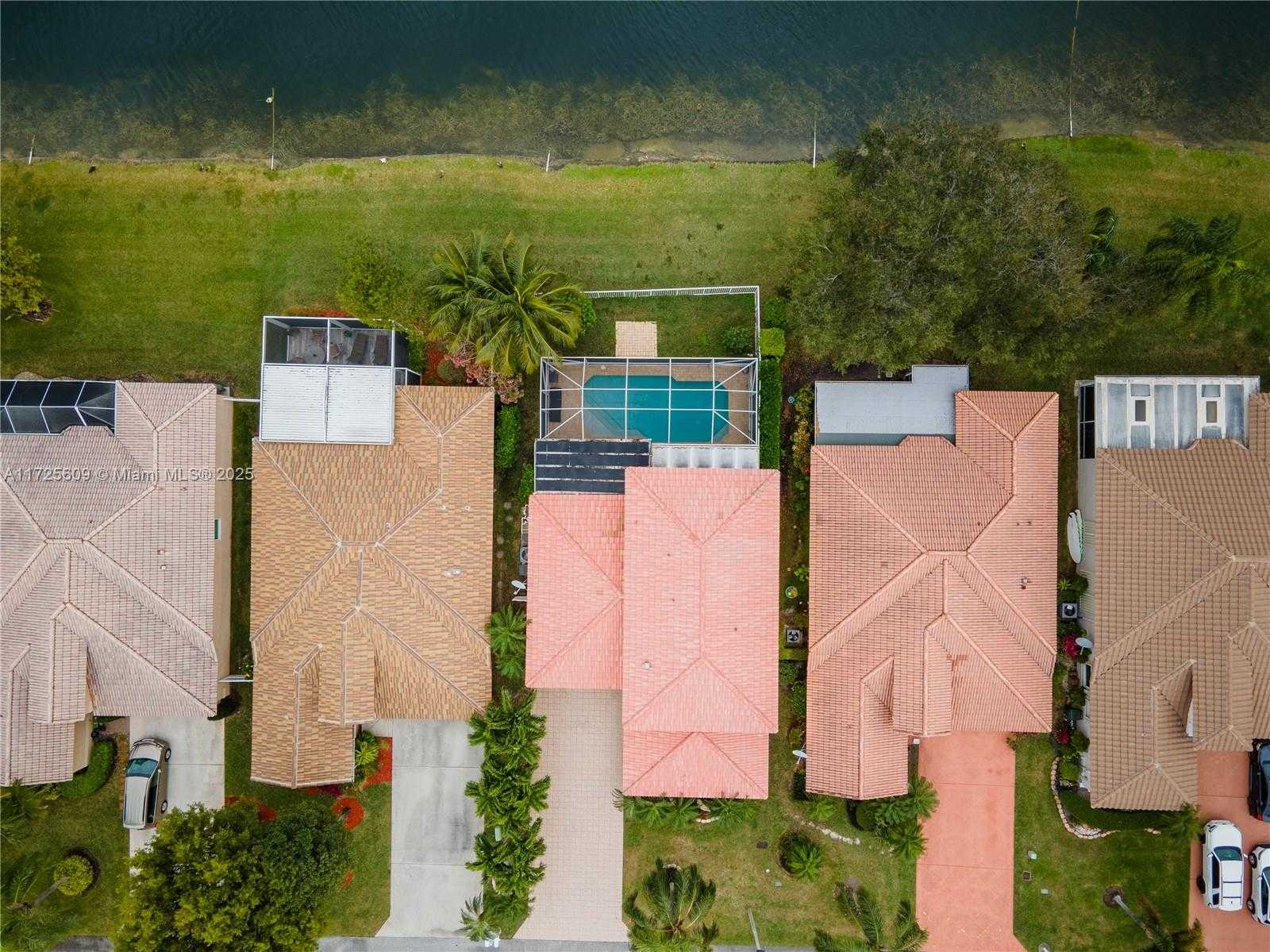 Small Image of 3482 COCO LAKE DR, Coconut Creek Number 51