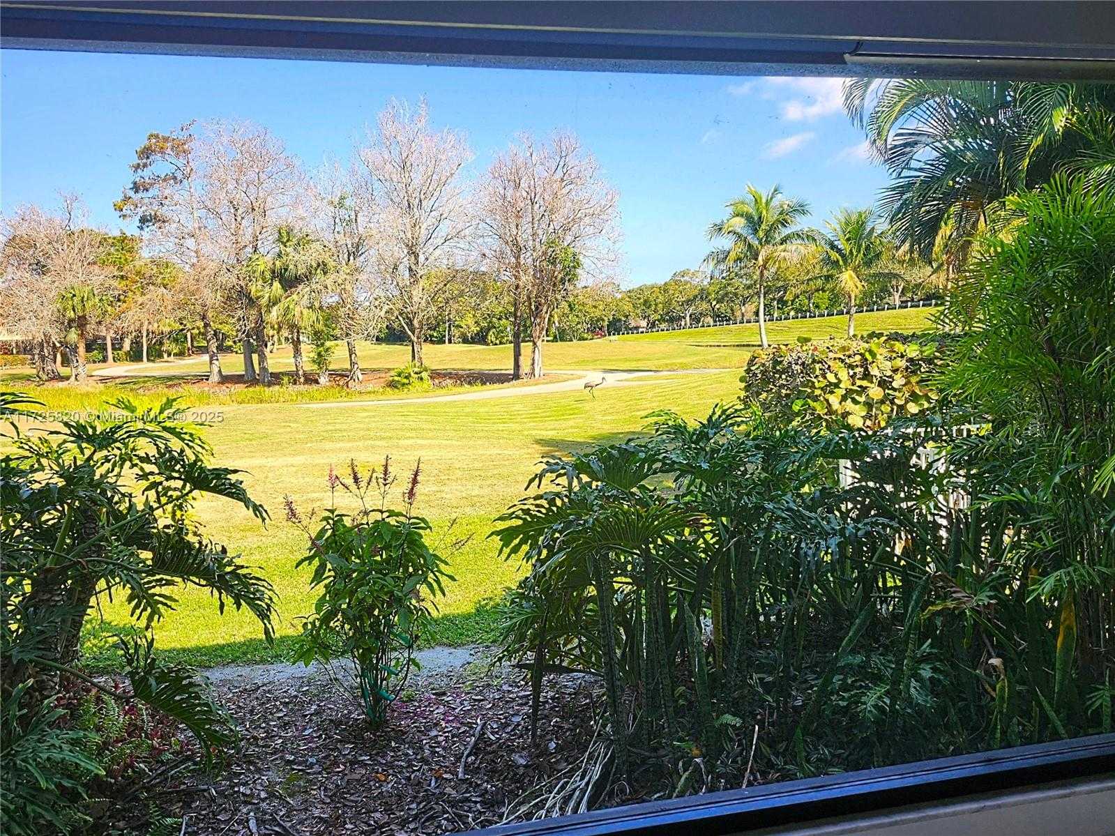 Small Image of 1 BALFOUR RD E, Palm Beach Gardens Number 22