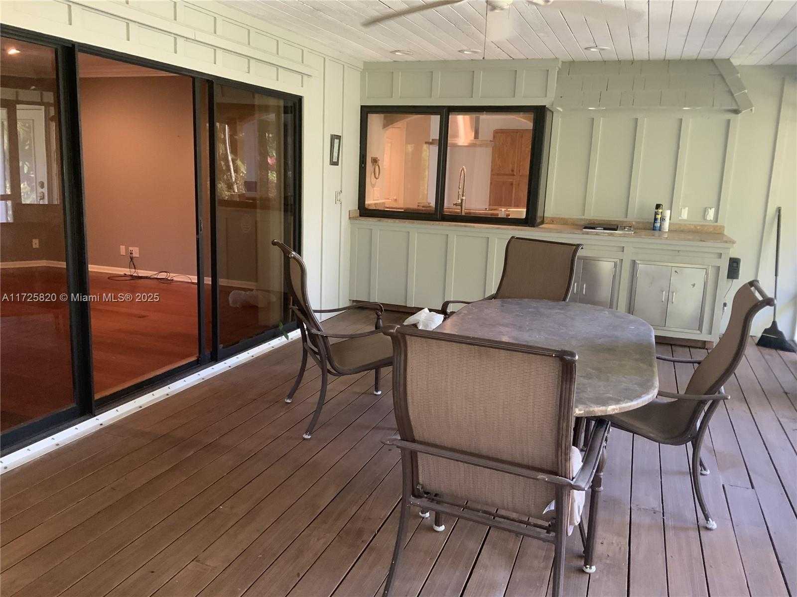 Small Image of 1 BALFOUR RD E, Palm Beach Gardens Number 29
