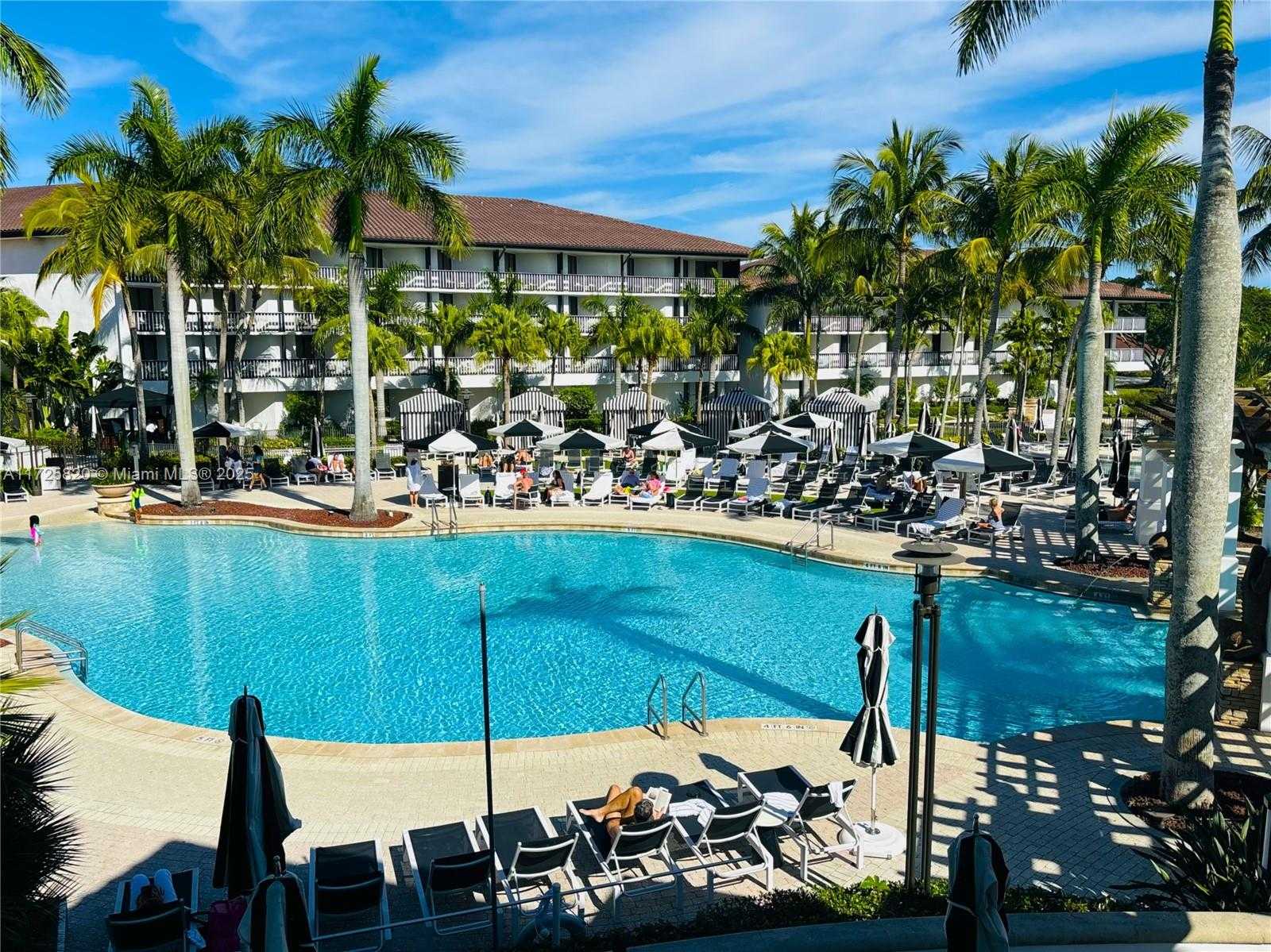 Small Image of 1 BALFOUR RD E, Palm Beach Gardens Number 39