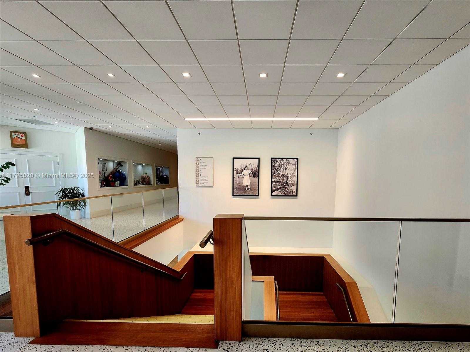 Small Image of 1 BALFOUR RD E, Palm Beach Gardens Number 45