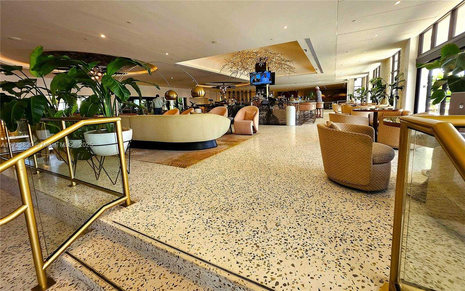 Small Image of 1 BALFOUR RD E, Palm Beach Gardens Number 68