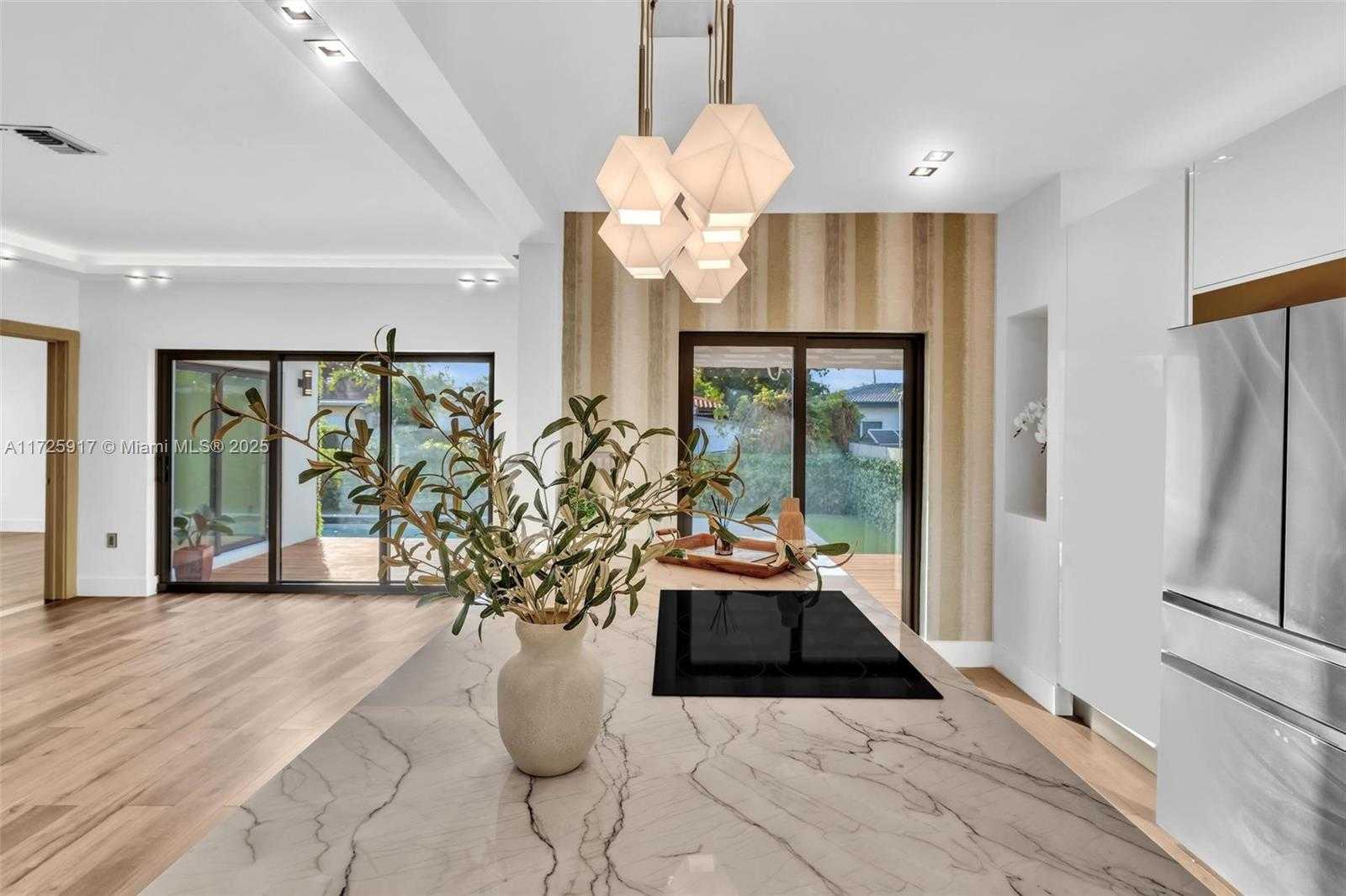 Small Image of 9448 ABBOTT AVE, Surfside Number 13