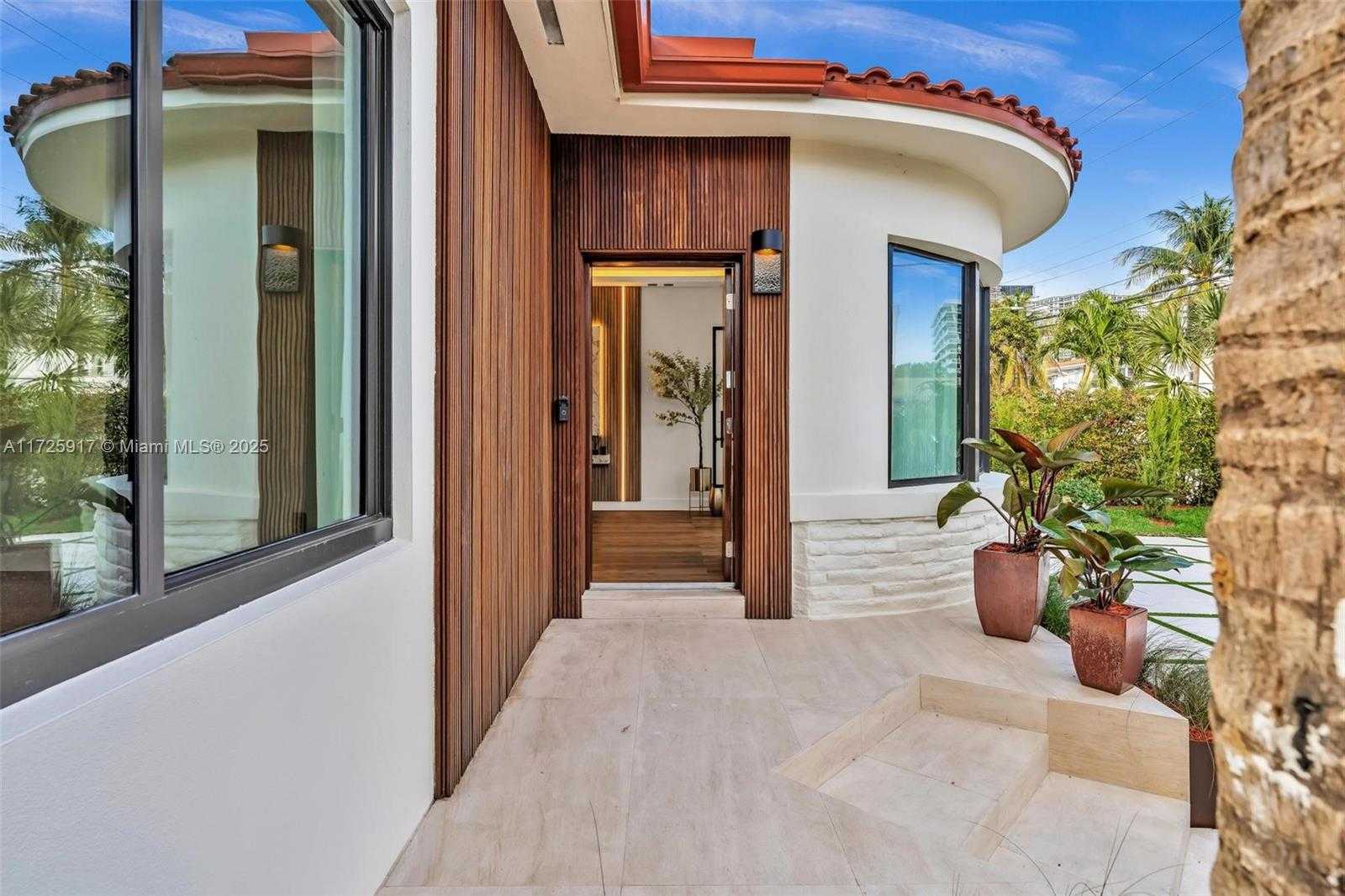 Small Image of 9448 ABBOTT AVE, Surfside Number 3