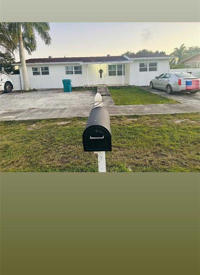 Small Image of Homestead Number 4