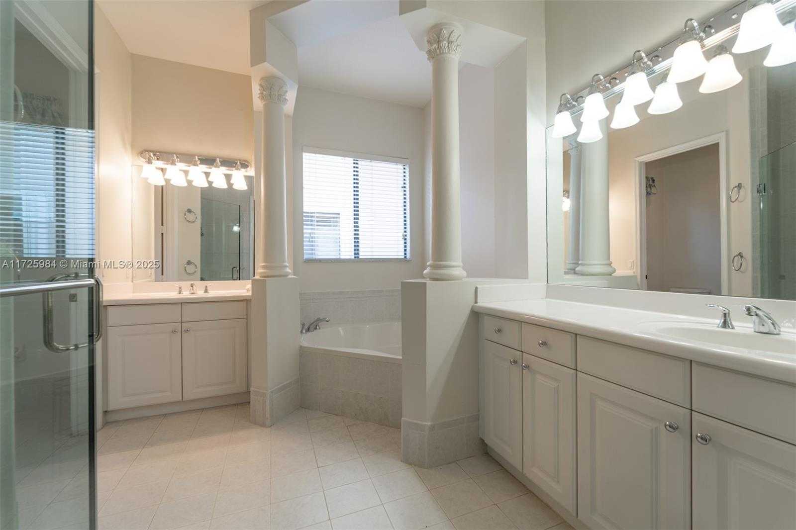 Small Image of 7564 SOUTH WEST 190TH ST, Cutler Bay Number 15